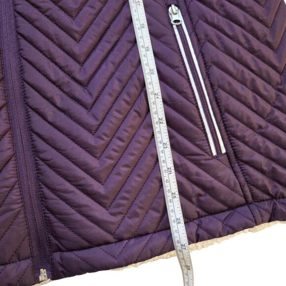 Vest - Picture 9 of 10